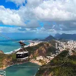 Cobertura Estilosa Com Vista Linda E Privacidade