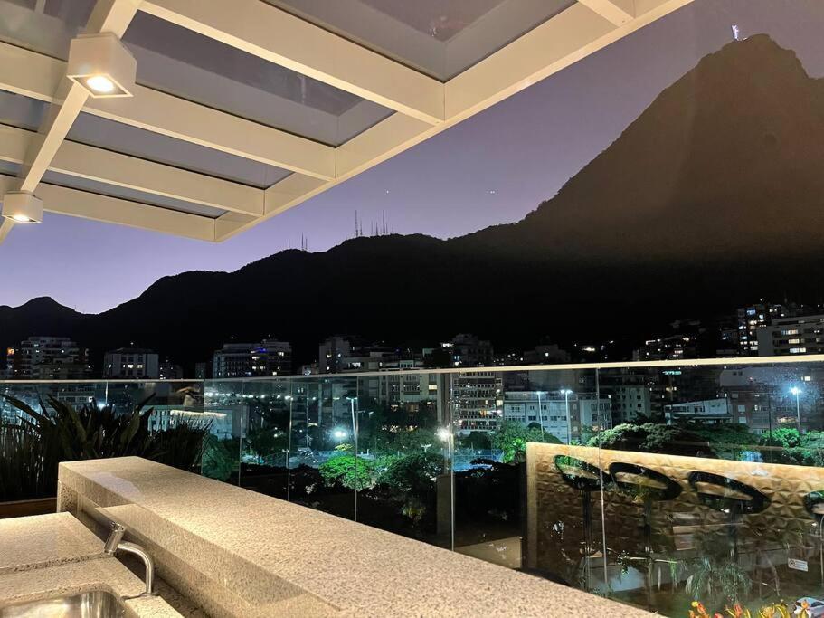 Apartamento Cobertura Estilosa Com Vista Linda E Privacidade